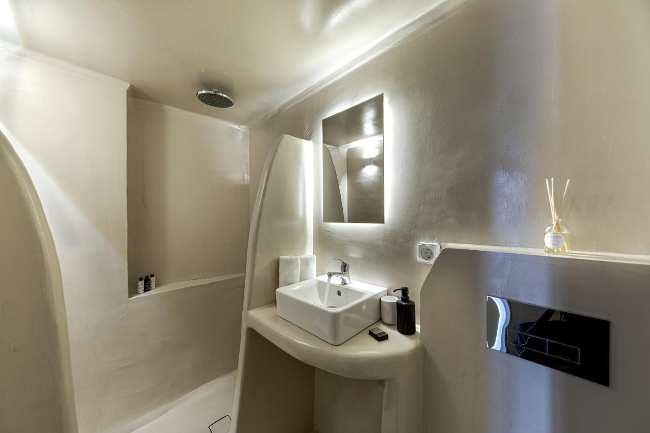 Calderas Hug & Panoramic Sea View - 3 Lux Suites Imerovígli Extérieur photo